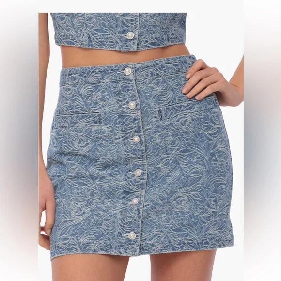 Avec Les Filles Denim Mini Skirt - Picture 2 of 9